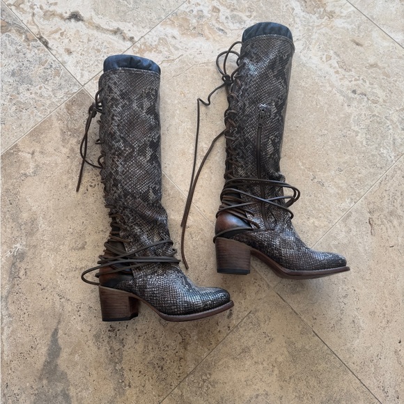 freebird Shoes - Freebird boots snake python pattern